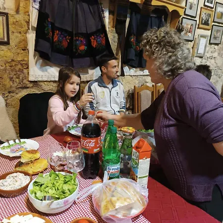 Kuca Za Odmor Radmila - Rogljevacke Pivnice Apartamento Rogljevo