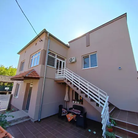 Kuca Za Odmor Radmila - Rogljevacke Pivnice Apartamento *