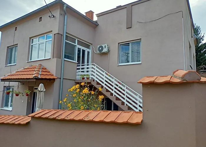 Daire Kuca Za Odmor Radmila - Rogljevacke Pivnice *